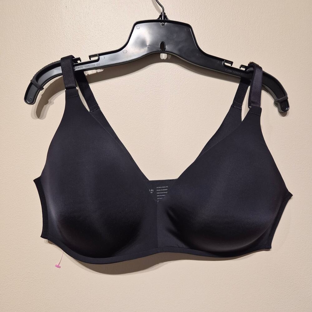 Soma 40D Vanishing 360 Wireless All Black Bra Excellent Condition